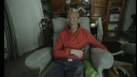 Snapshot of 00jeff31 chatting on February 8, 2026, 6:17 am jeff online show from February 8, 2026, 6:17 am