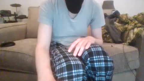 Cute boi online show from September 21, 2025, 3:35 pm
