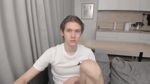 Snapshot of 0verlandd chatting on September 14, 2025, 1:43 pm Adam online show from September 14, 2025, 1:43 pm