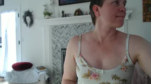 Aurora Willows online show from March 6, 2026, 5:42 pm