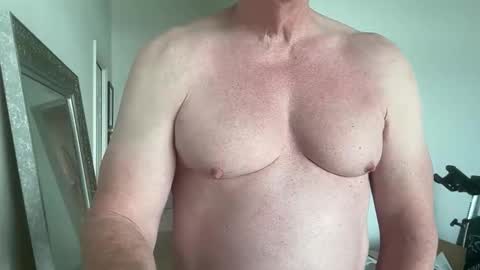 Snapshot of 1800fun2 chatting on January 14, 2026, 2:01 pm 1800fun2 online show from January 14, 2026, 2:01 pm