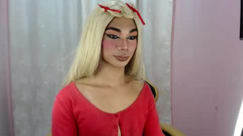 Snapshot of 18_nicole chatting on February 9, 2025, 7:52 pm barbie online show from February 9, 2025, 7:52 pm