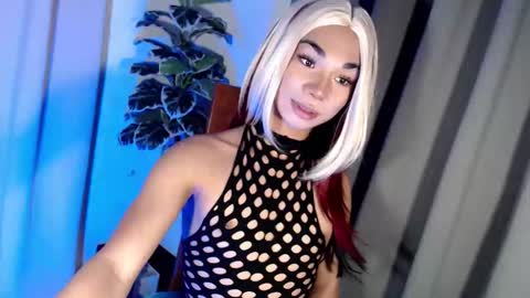 Snapshot of 18_nicole chatting on April 24, 2026, 11:34 am barbie online show from April 24, 2026, 11:34 am