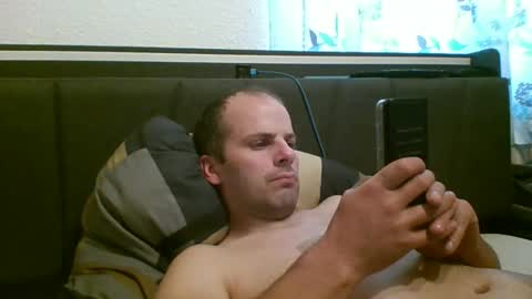 Snapshot of 19berni91 chatting on September 27, 2025, 5:45 am berni online show from September 27, 2025, 5:45 am