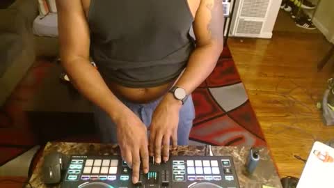 Mr. E the BBC online show from February 6, 2025, 5:35 am