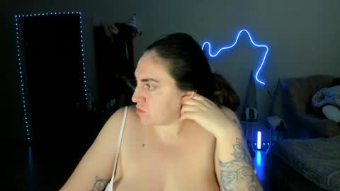 Snapshot of 1_ukrainegirl chatting on March 7, 2026, 9:12 pm 1_ukrainegirl online show from March 7, 2026, 9:12 pm