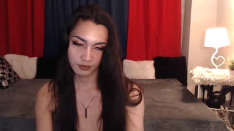 HI IM PUPPY DONT FORGET TO GIVE ME A THUMBS UP LOVE YOU ALL 3 online show from January 25, 2025, 9:35 pm