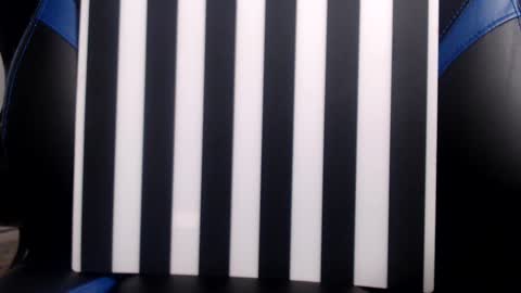 i erupt if you suck ur nipples 4 me and look at the camera while watching me online show from March 9, 2025, 2:43 pm