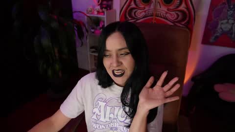 1hannamontana online show from May 15, 2026, 11:56 pm