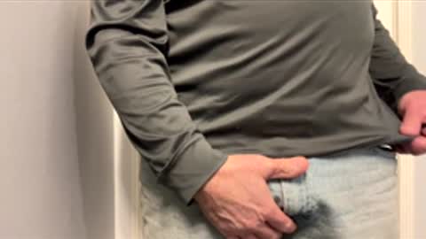 1hunglo412 online show from February 23, 2026, 12:35 pm