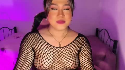 1lovelymess online show from October 23, 2025, 4:12 am