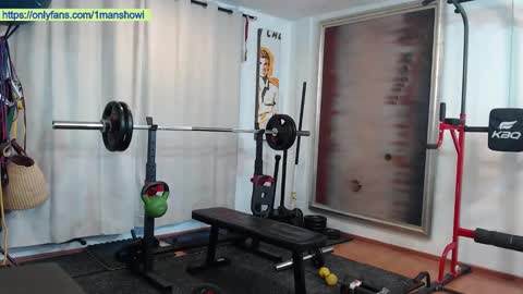 Snapshot of 1manshow11 chatting on January 12, 2026, 9:20 pm 1manshow11 online show from January 12, 2026, 9:20 pm