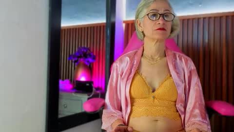 Miss Monserrate online show from March 28, 2026, 1:11 pm