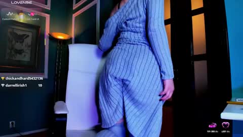 Moona  online show from March 4, 2025, 3:37 pm