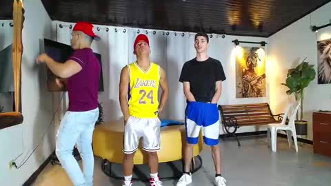 pushman online show from April 7, 2026, 11:43 am