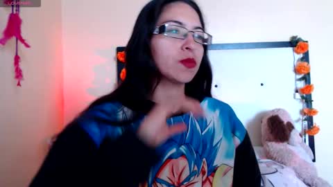 paola online show from February 10, 2026, 8:02 pm