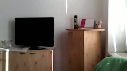 Snapshot of 1vaso chatting on September 18, 2025, 7:10 am 1vaso online show from September 18, 2025, 7:10 am