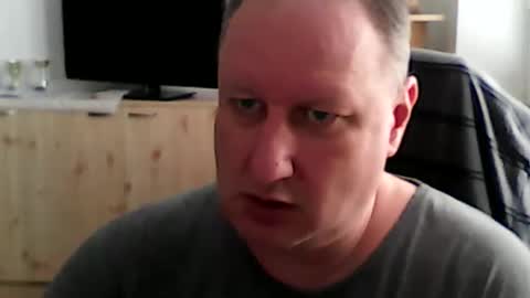 1vaso online show from November 11, 2025, 11:54 am