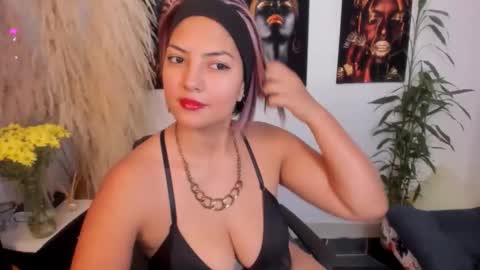 1wayra online show from November 13, 2025, 2:49 pm