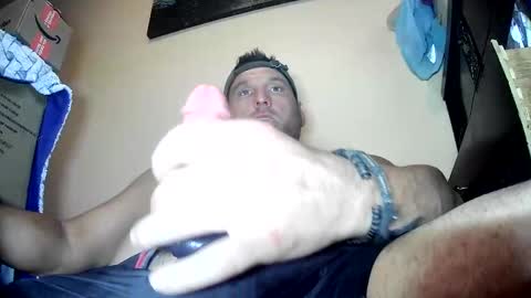 Snapshot of 1weetodid chatting on December 8, 2024, 1:47 pm iweetodid online show from December 8, 2024, 1:47 pm