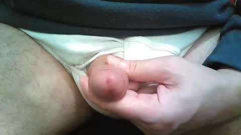 2001uwuk online show from November 14, 2025, 6:17 pm