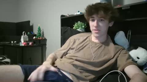 2004twink online show from April 14, 2026, 4:07 am