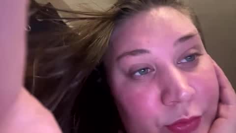 22thickfatpussy online show from November 19, 2025, 10:10 pm