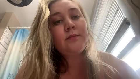 22thickfatpussy online show from February 21, 2026, 9:38 pm