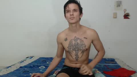 Snapshot of 24sexylady7 chatting on December 18, 2024, 3:37 am Rafaela and Anthuam online show from December 18, 2024, 3:37 am