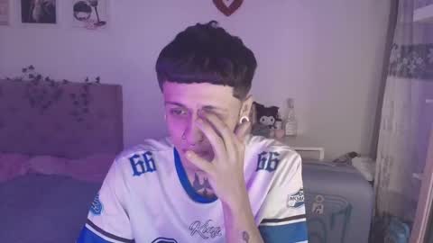 Snapshot of 2cb0y chatting on September 14, 2025, 9:03 pm BAD online show from September 14, 2025, 9:03 pm