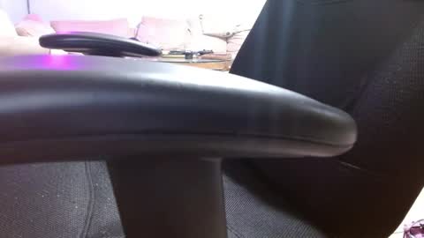 ThrillBilly online show from April 8, 2026, 12:10 am