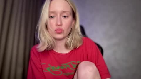 Snapshot of 2kepler22b chatting on January 16, 2025, 8:57 pm . online show from January 16, 2025, 8:57 pm