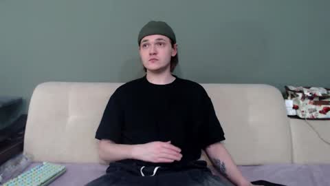 Eleot online show from November 8, 2025, 5:23 pm