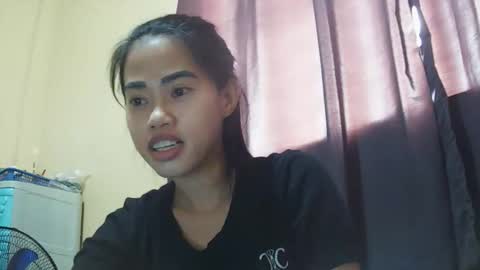 Snapshot of 2pinaybeauty chatting on October 27, 2025, 5:22 am 2pinaybeauty online show from October 27, 2025, 5:22 am