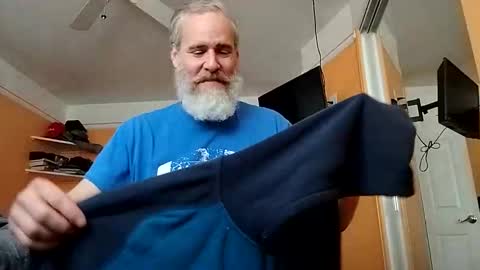 32666damon online show from January 13, 2026, 7:52 pm