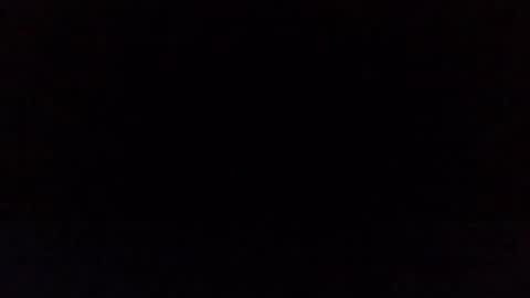 Snapshot of 34ddandsevenincher chatting on December 18, 2024, 3:55 pm 34DDD7incher online show from December 18, 2024, 3:55 pm