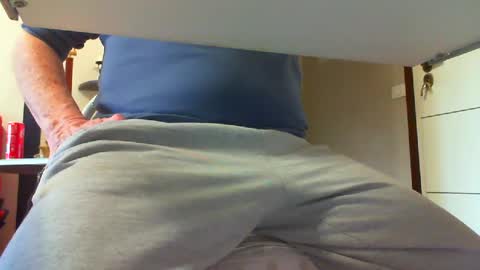 3funlover online show from March 8, 2025, 4:50 pm