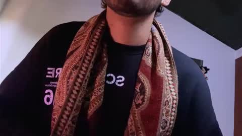 E V I L online show from December 18, 2025, 7:20 pm