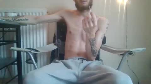 420feetloverr420 online show from December 4, 2025, 11:08 am