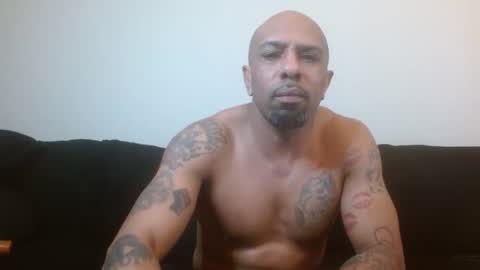 420flyguy online show from December 12, 2024, 10:52 pm