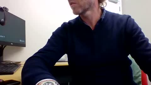 Snapshot of 555tony555 chatting on December 19, 2024, 4:23 am 555tony555 online show from December 19, 2024, 4:23 am