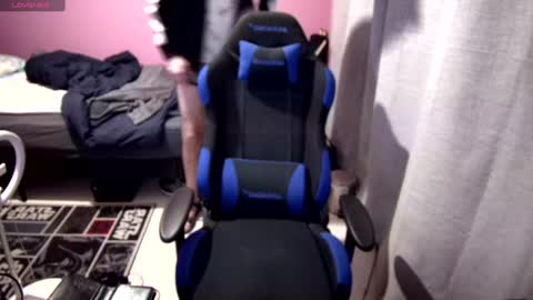 Larese Carlo online show from December 28, 2024, 4:19 am