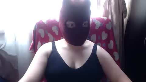 Snapshot of 666maskgirl chatting on June 18, 2026, 5:17 pm SHANNON online show from June 18, 2026, 5:17 pm