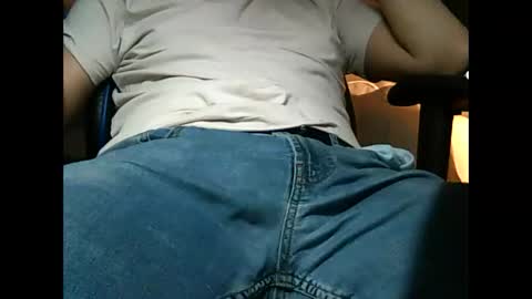 69biglatin69 online show from January 15, 2026, 10:31 am