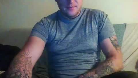 69notforubaby69 online show from November 14, 2025, 9:02 pm