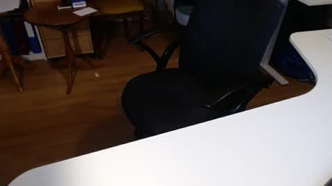 69pifpaf online show from November 20, 2025, 7:30 am