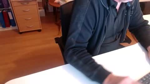 69pifpaf online show from December 2, 2025, 7:20 pm