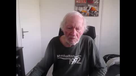 73yves online show from April 26, 2026, 7:50 am