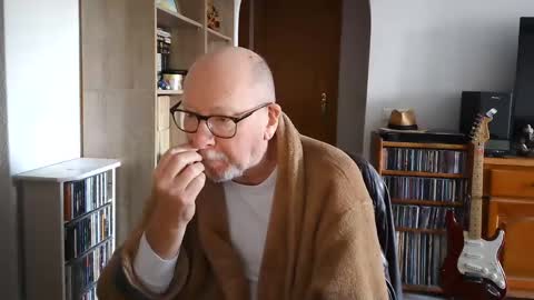  Papi  online show from February 12, 2025, 9:20 am