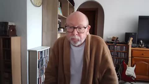  Papi  online show from March 1, 2025, 2:13 pm